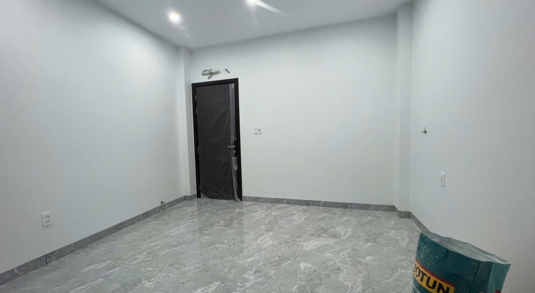 Hoàn thiện nhà phố Quận 12