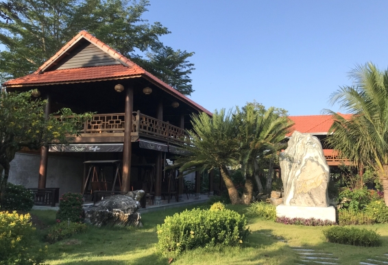 Quán cafe sân vườn