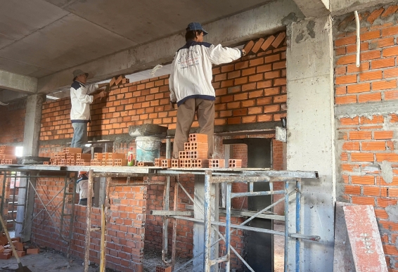 Công tác xây tường nhà thủ đức